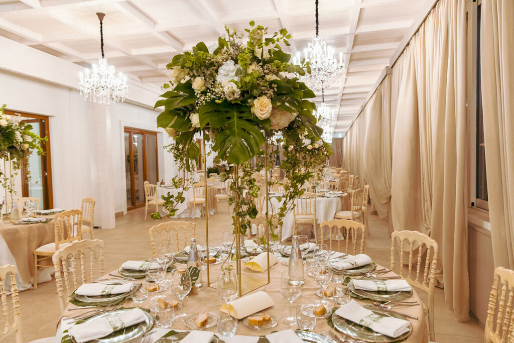Personalizza i dettagli del ricevimento: affidati ad Alessandra Villelli Wedding Planner in Calabrua